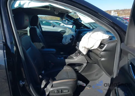 2022 GMC Acadia Awd At4 z USA, uszkodzony, nr VIN 1GKKNLLS0NZ127668